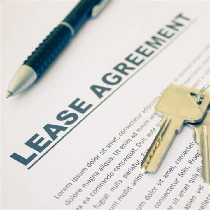 Are commercial leases assignable?
