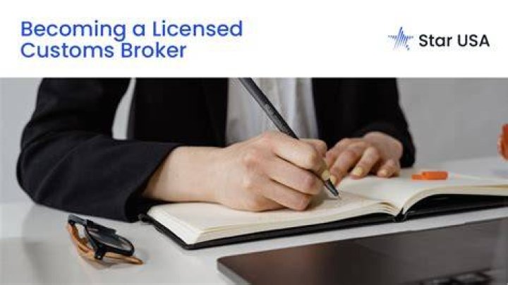 How do I become a licensed customs broker?